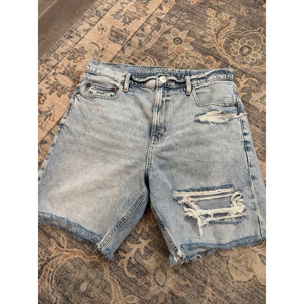 American Eagle Light Wash Denim Skater Shorts